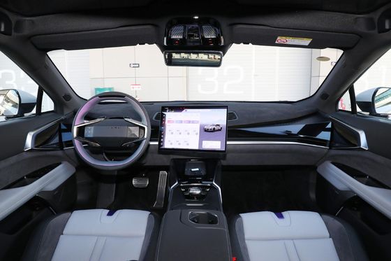 2024 HiPhi Z Electric Sport Car Luxe 4 Seat Edition Hatchback Racing Car 4WD Sedan