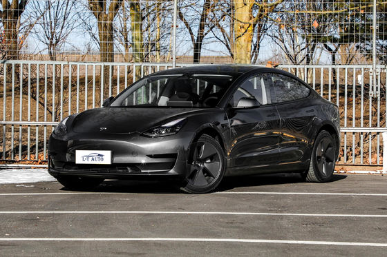Tesla's Model 2024 met vierwielaandrijving langeafstand elektrische sportwagen met MAX.