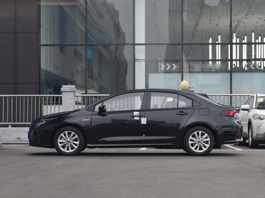 Toyota Corolla plug-in hybride auto's met automatische versnellingsbak en maximaal vermogen 100-150 PS