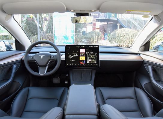 Pure Electric Model3 556 km achterwiel aandrijving met 2875 mm wielbasis