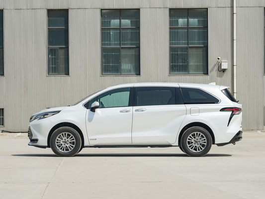 Zitplaatsen Toyota SIENNA HEV Vierwielig Hybride Elektrisch MPV met Co-Pilot Zit Aanpassing
