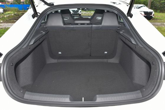 2024 Changan UNI-V Plug-In Hybrid Gasoline Electric Car Vehicle Maximale snelheid 205km/h