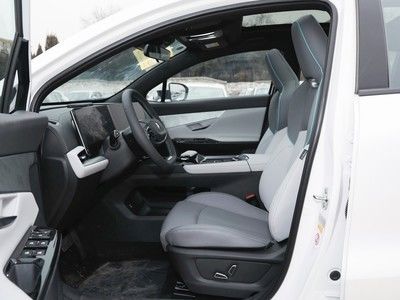 Maximale snelheid 200 km/u De 2023 Changan UNI-T 1.5T Turbo Luxury Sedan aangedreven door benzine