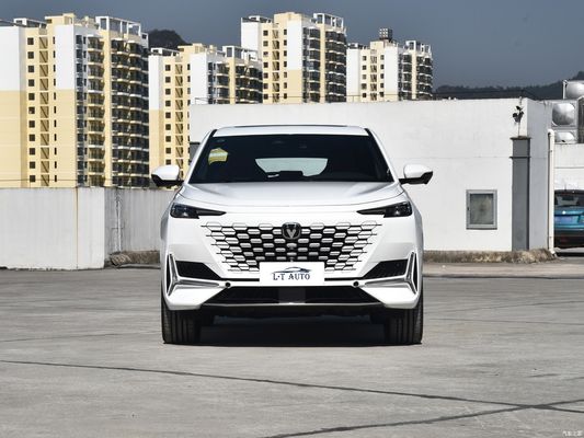 UNI-K Midsize SUV 2.0t Benzinevoertuig voor vierwielaandrijving van Changan Automobile