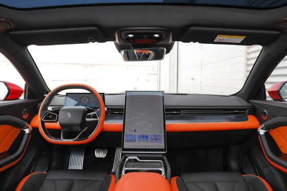 Maximale snelheid 190 km/u Chinese Neta GT 4 zitplaatsen Puur elektrisch energievoertuig 4WD sportwagen