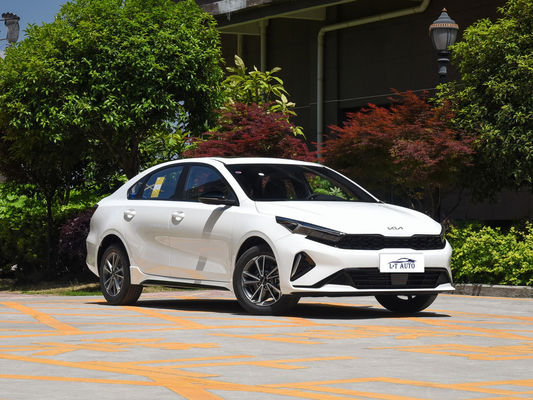 2024 KIA K3 Economy EV Car Compact Sedan Auto met 410Km bereik en maximale snelheid van 165km/h