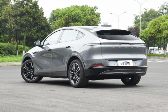 XPENG G6 Elektrische auto 5 zitplaatsen SUV 4WD Snel opladen Tijd 0.33 uur Een verscheidenheid aan kleuren