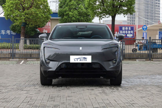 2024 Changan Avatr 11 Elektrisch voertuig Auto High Speed Luxe en 6 kleuropties