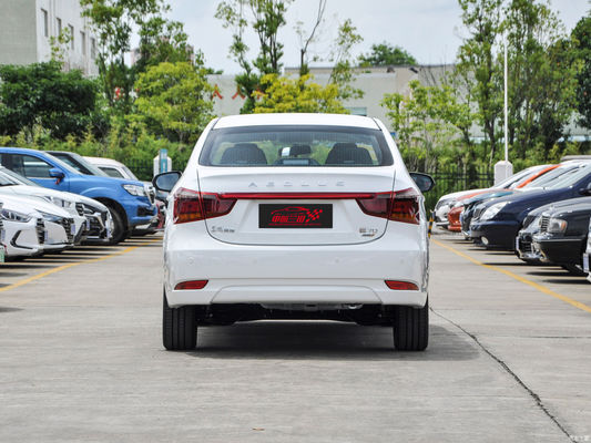 2024 Dongfeng Fengshen E70 betaalbare elektrische auto met 0,5 uur laadtijd en 5 zitplaatsen