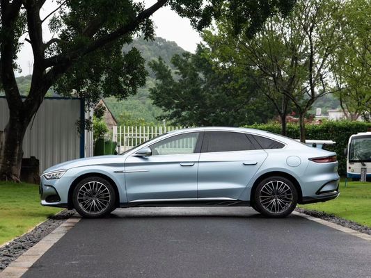 BYD Han Dm-i 2024 Sedan 4 deuren 5 zitplaatsen Carrosserie structuur voor optimale veiligheid prestaties