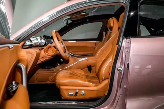 ORA Lightning Cat 4 wiel mooie kleine auto met batterij elektrische voertuig energie