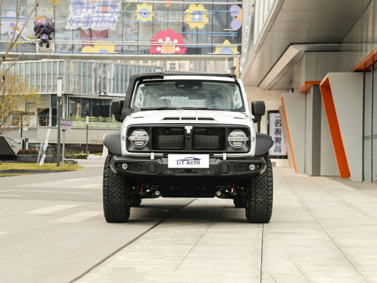 GMW Tank 300 4x4 2.0t Off-road voertuig Gasoline Fuel Car met ABS en 360° achtercamera