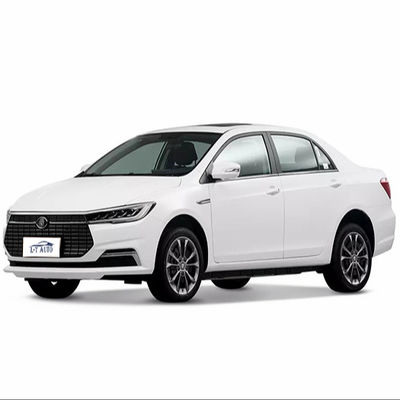 2024 BYD Qin PLUS DM-i 55KM Champion Edition Battery Electric Vehicle in zwarte kleur