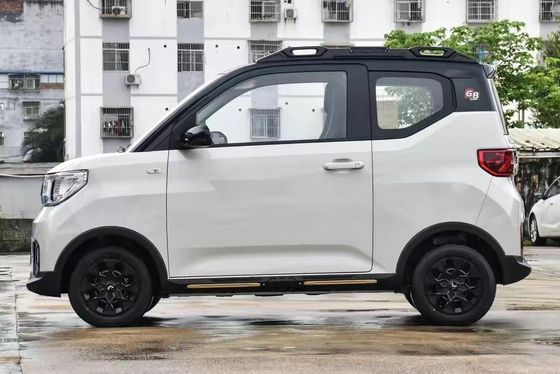 100% elektrische Wuling Mini EV-auto met een maximale snelheid van 100 km/h en een wielbasis van 2010 mm