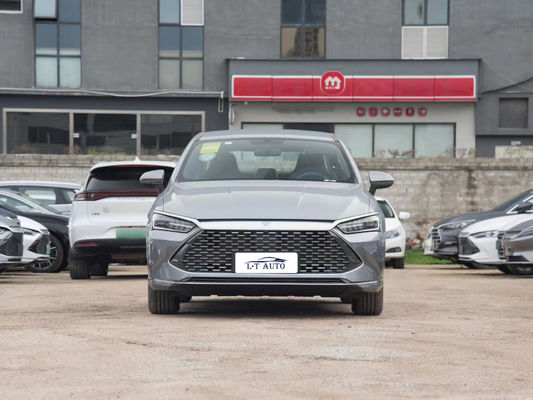 2023 BYD Tang Song Yuan 4-deurs 5-zits hatchback met Lithium Iron Phosphate batterij