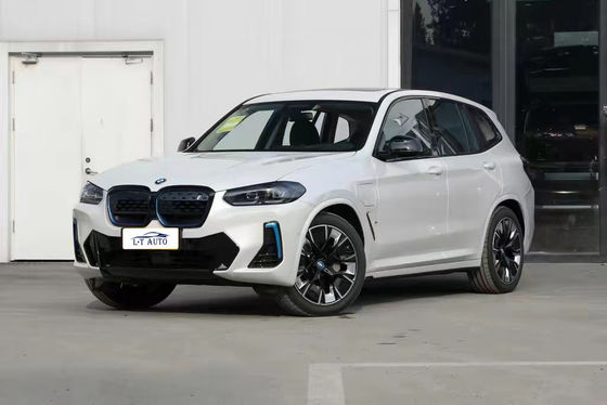 2024 BMW IX3 Pure Electric Midsize SUV met een wielbasis van 2864 mm en een totaalkoppel van 400 Nm