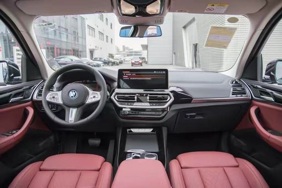 2024 BMW IX3 Pure Electric Midsize SUV met een wielbasis van 2864 mm en een totaalkoppel van 400 Nm