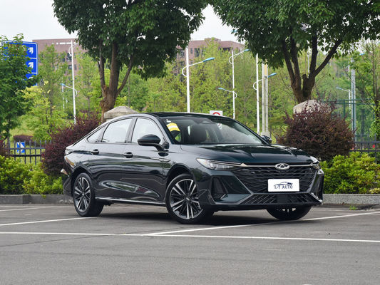 Chery Arrizo 8 De perfecte combinatie van kracht en comfort voor benzine- en benzinewagens