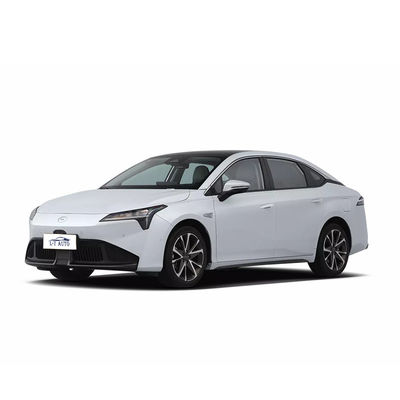 Zilverachtige Aion S Plus 80 460KM 480KM 510KM 60Kw EV Auto Sedan Elektrische auto 160 Max. Snelheid