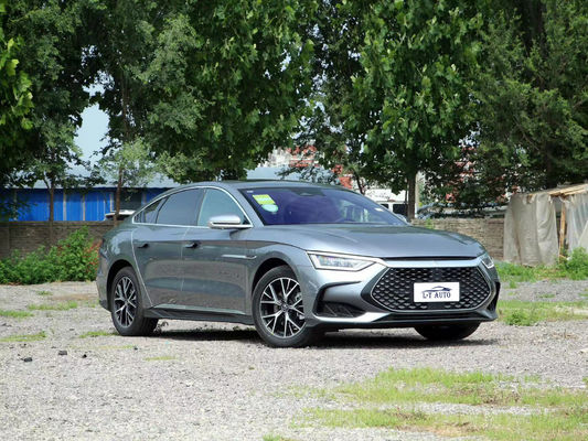 5 zitplaatsen BYD Han EV Plug-in Hybrid Power Vehicle met 700KM bereik en 2920mm wielbasis