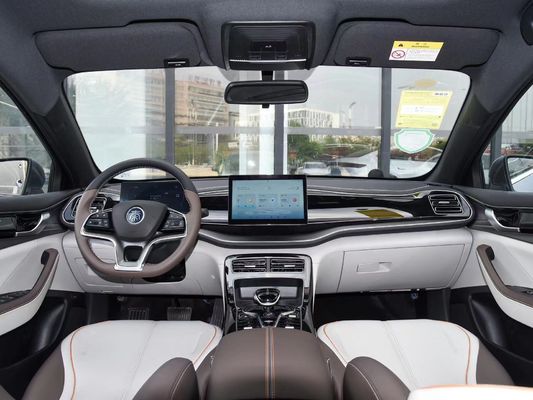 2024 BYD QIN Plus EV Een energie-elektrische auto voor een luxe en milieuvriendelijke levensstijl