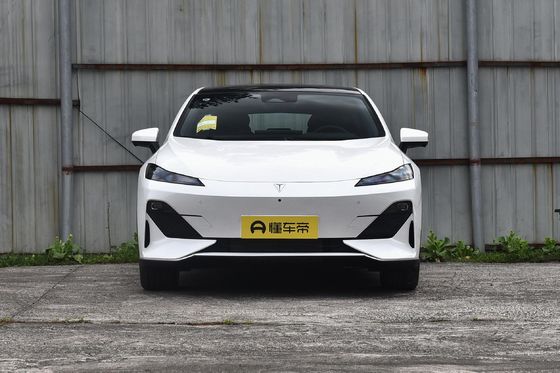 Shenlan SL03 Energievoertuigen Inventaris 4WD SUV auto's WHEELBASE 2900mm en rijden aan de linkerkant