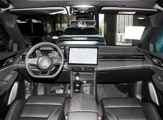 Lynkco 03 2.0TD DCT Plus Chinese hybride sportcompacte auto met elektrische parkeerrem