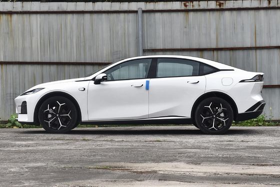 2024 Changan Deepal SL03 Extended-Range Hybrid Car Max Speed 170km/h 5 zitplaatsen hatchback