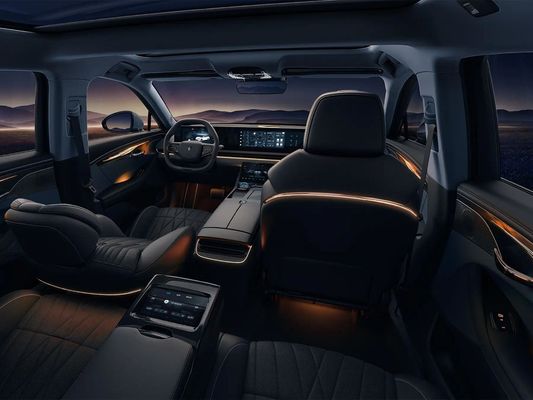 Voyah Zhuiguang Edition 580km 730km Lantu 4WD Gebruikte elektrische auto High Speed EV Sedan