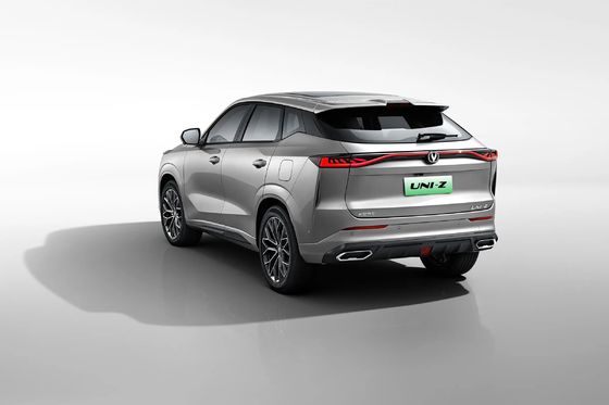 Changan Uni Z Gebruikte auto Luxe SUV met 5-zits carrosserie structuur en hybride technologie