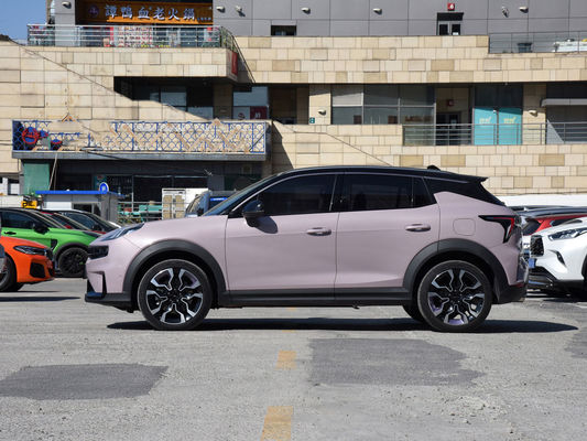 Multi-link achtervering en 2024 Geely Lynkco 06 Remix Phev 1.5T benzinehybride SUV