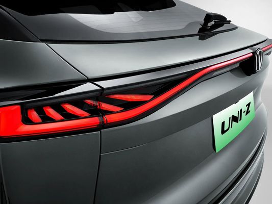 Changan UNI Z Elektrische auto 2024 Gebruikte auto Auto Changan UNIZ Hybride voertuig Brandstof hybride