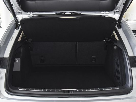 2024 Aito M5 De perfecte combinatie van stijl en efficiëntie in een 5-deurs 5-zits SUV