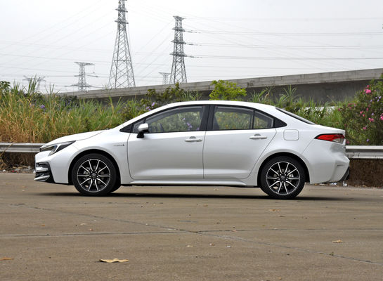 Compacte sedan elektrische auto volwassen auto Toyota Levin Hybrid Vehicle 2024 nieuwste model