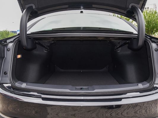 Elektrisch voertuig Eenversnellingsbak en snel opladen 2024 Hongqi E-QM5 Energy Car