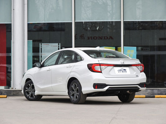 Honda Envix 180 Turbo CVT Sedan 2024 met handmatige co-piloot zitplaatsregeling en achtercamera