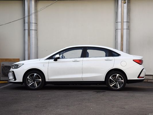 2024 Beijing Auto EU5 Compact Electric Car Sedan voor snel opladen in slechts een half uur