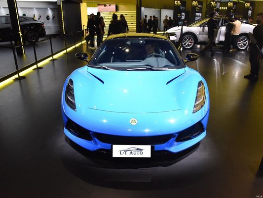 Lotus Emira sportwagen die het volledige potentieel van ternary lithium elektriciteit ontketent