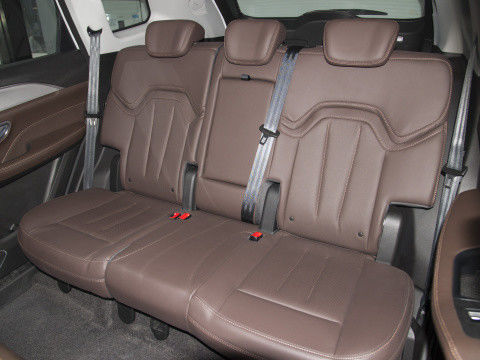 Jetour X90 Plus Midsize SUV 2.0T 5 7 zitplaats met Front Disc Rear Disc Brake System