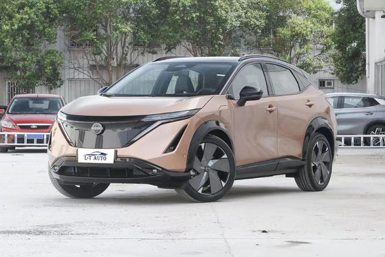 Pure Electric Nissan Ariya 2023 2024 2WD Compact SUV Auto in wit/grijs/geel/rood/oranje