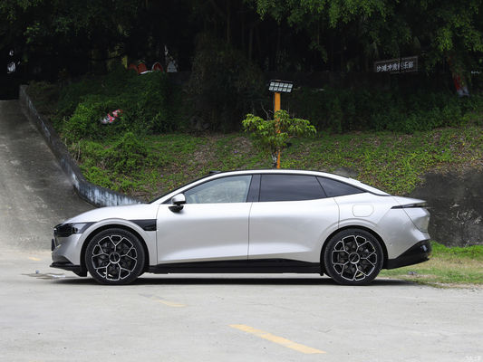 870KM Pure Electric Cruising Range Geely ZEEKR 007 AWD versie High Speed Automobile