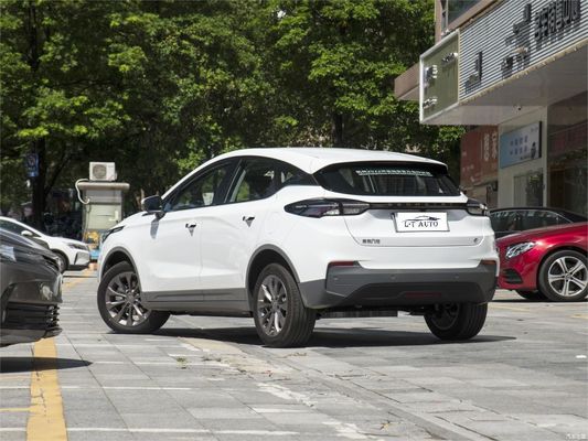 Geely Geometry C EV SUV Automobile Fast Charging Time 0.63h Linkshandige bestuurder