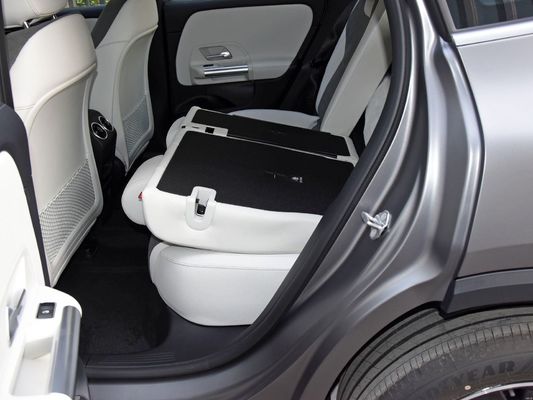 Ervaar de ultieme luxe en efficiëntie met de BENZ EQA Long Range Electric Car