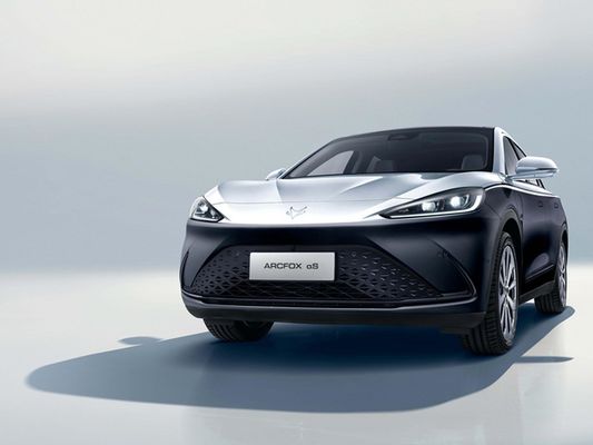 Arcfox Alpha TS Electric SUV met 160 kW maximaal vermogen en 0,42 uur oplaadtijd
