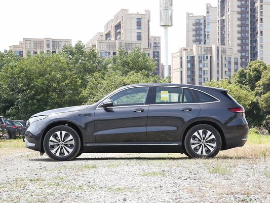 Energie elektrisch voertuig 2024 Mercedes EQC 350 in rood met ternaire lithium-ionbatterij