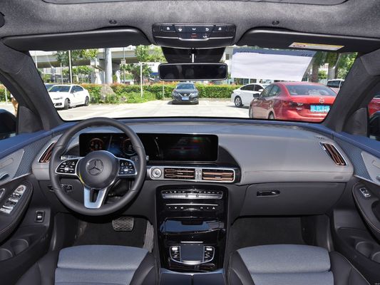 Maximale snelheid 180 Km/h Mercedes Ben-Z EQC 350 Pure Electric SUV Luxe Interieur in blauw