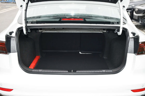 Multifunktioneel stuur Geely Emgrand 1.5L 1.8L Benzine Benzine Automatische Sedan