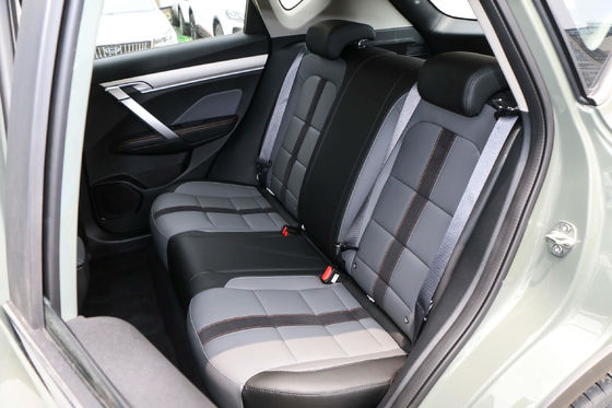 Automatische versnellingsbak Geely Auto Binyue 1.4T/1.5T SUV met handmatige aanpassing van de bestuurdersstoel