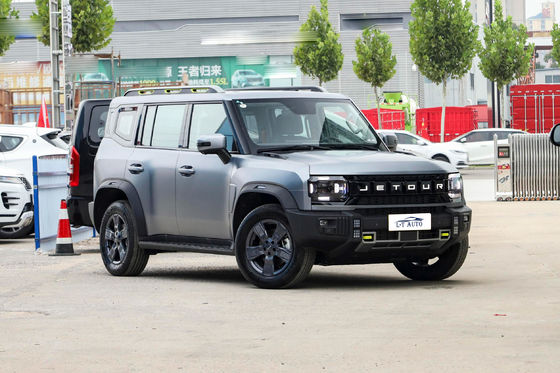2023 T-1 benzine benzine auto SUV met 1,5-2.0L verplaatsing en LED koplamp