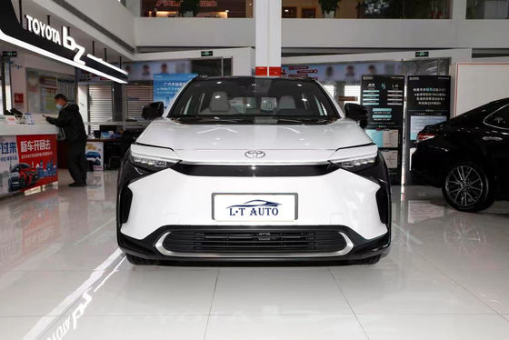 5 deuren 5 zitplaatsen BZ4X elektrische SUV met vierwielaandrijving en ternary lithium-ion batterij gemaakt
